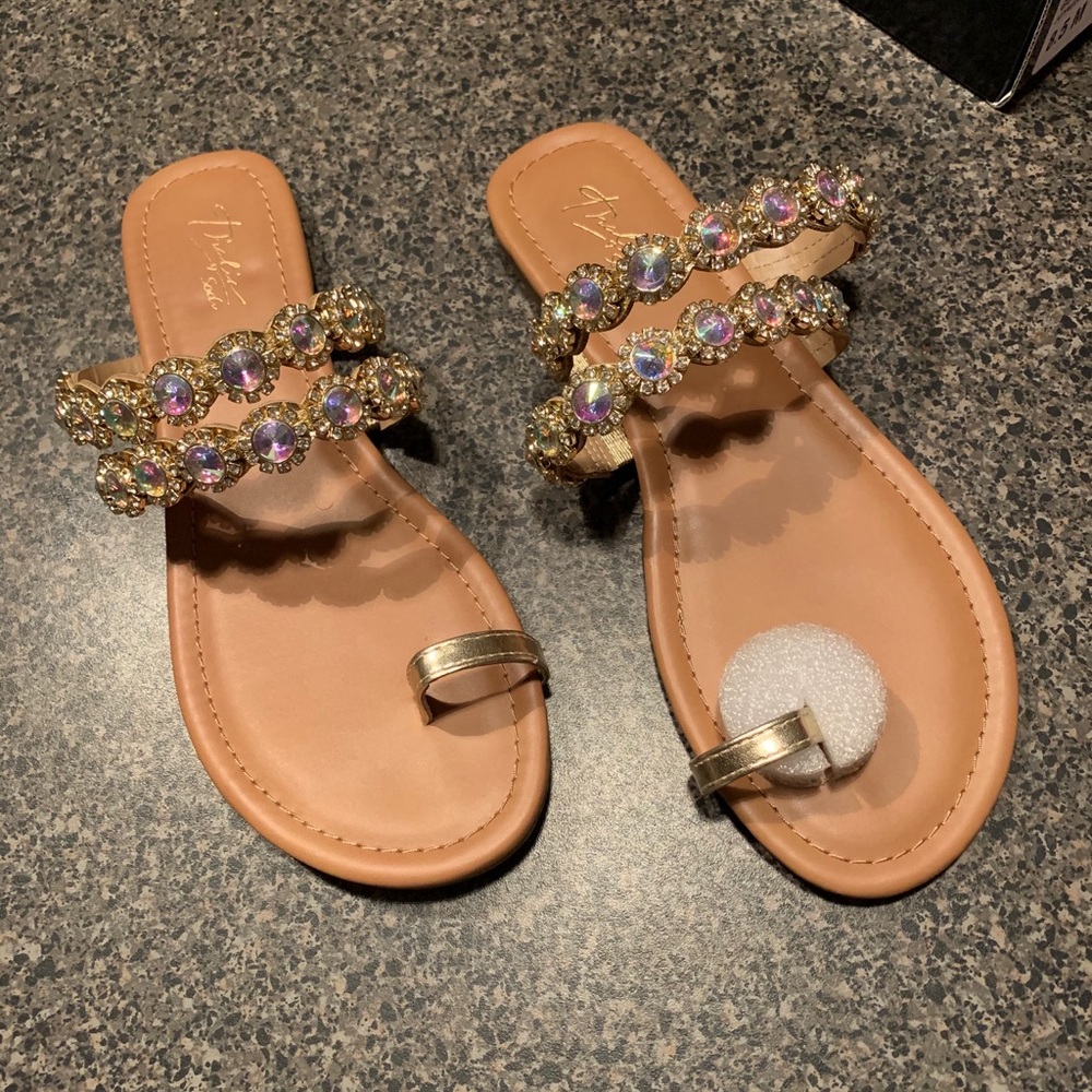 Thalia Sodi Sandals